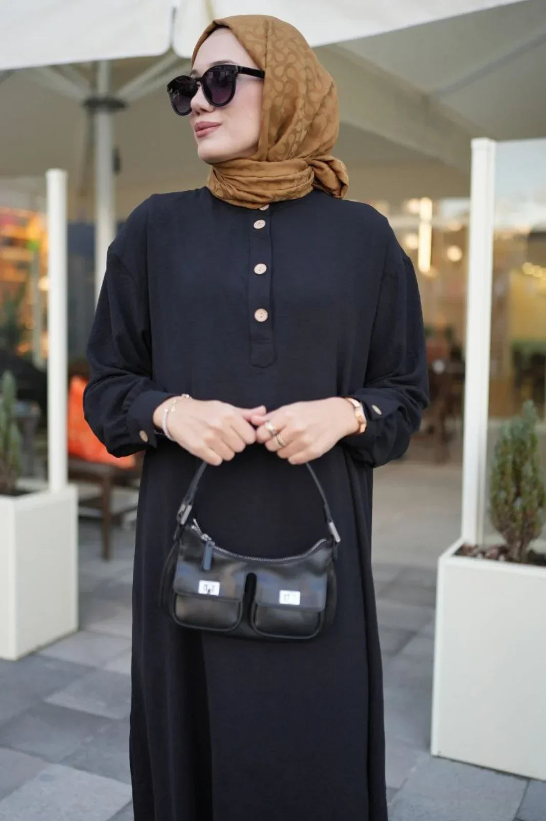 Elegent Black Abaya Travel Suit Turkista