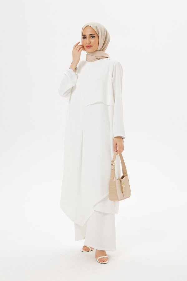 Two-Piece Modest White Abaya Travel Set Outfit