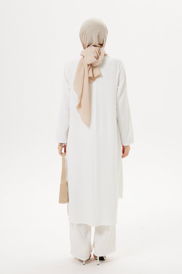 Two-Piece Modest White Abaya Travel Set Outfit