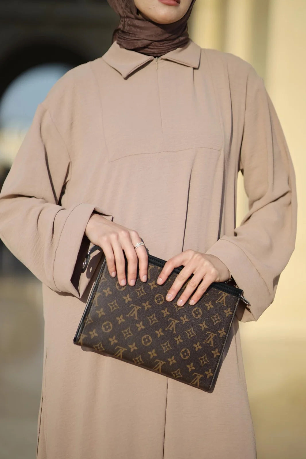 2-Piece Rona Set