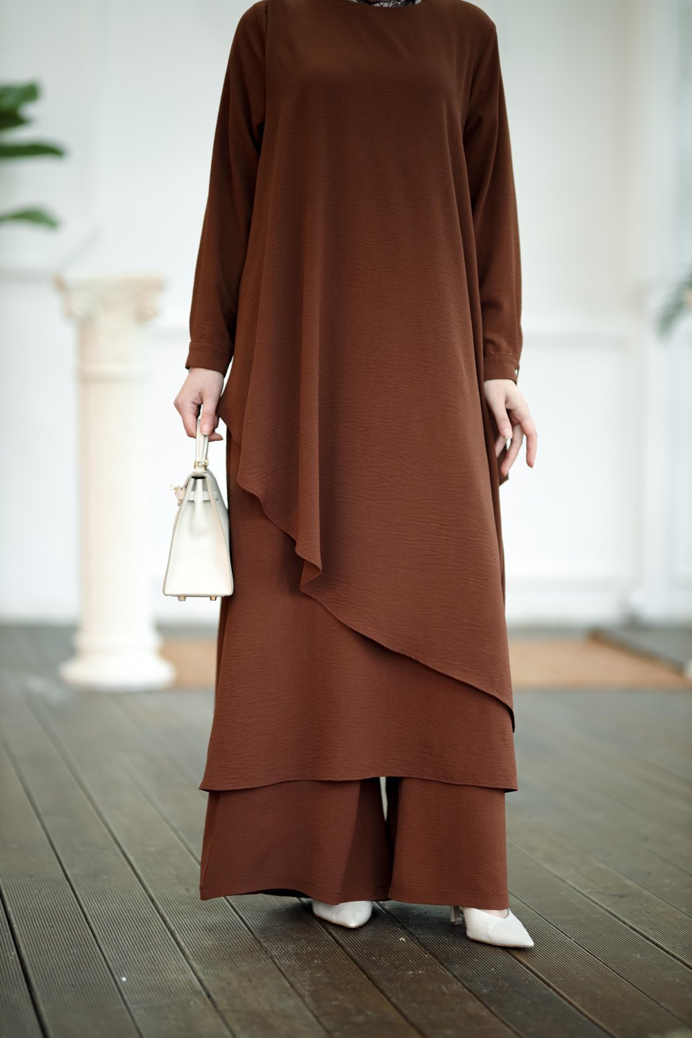 #Coffee Brown