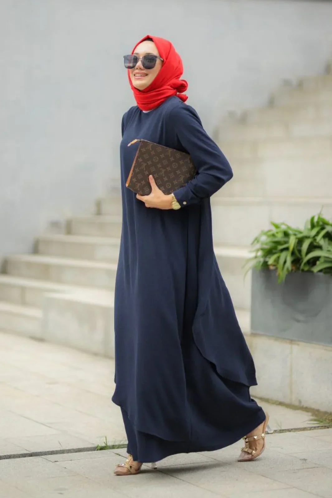 Stylish Navy Blue Abaya A Modest Outfit